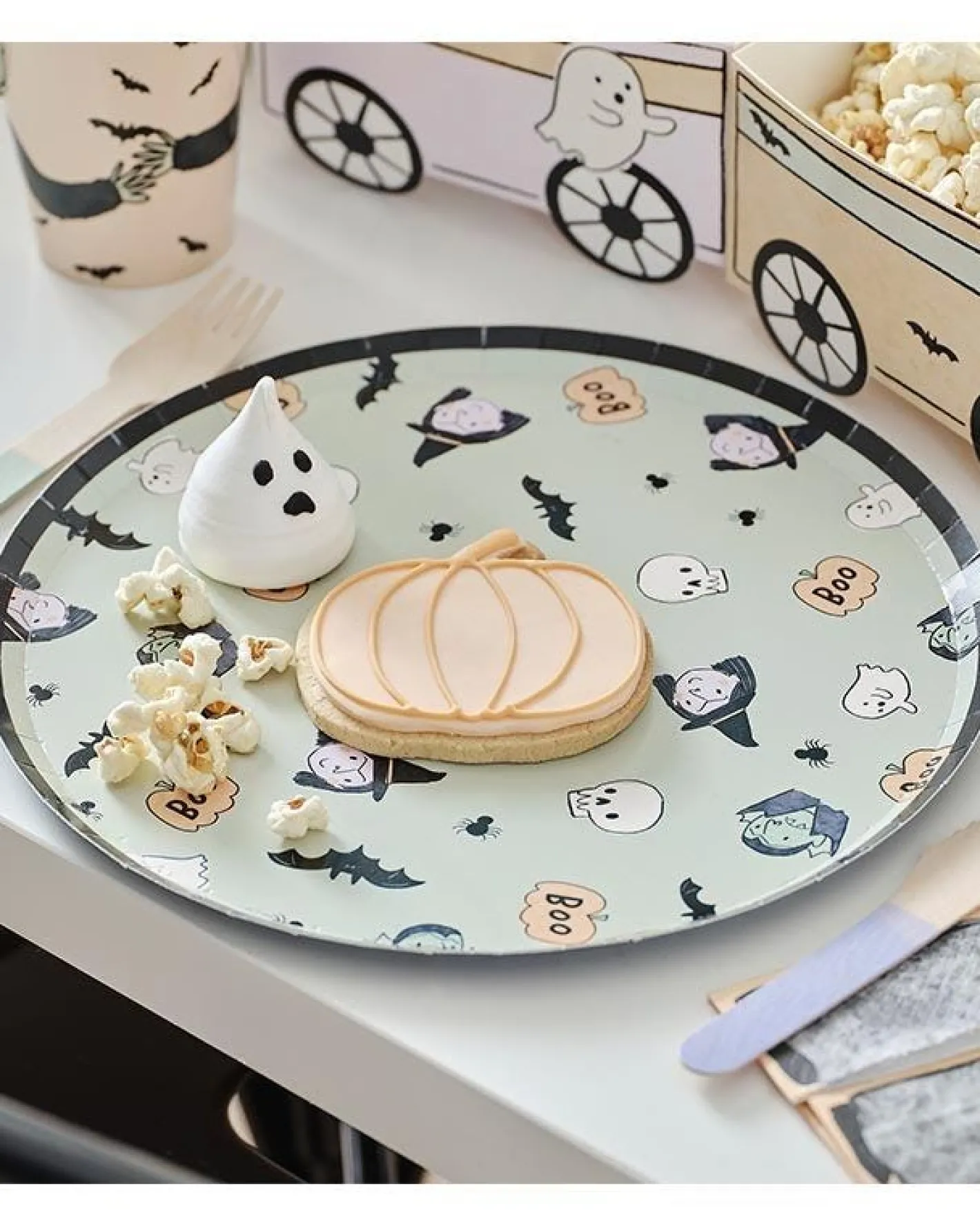 Party Delights Tableware<Boo Crew Paper Plates (8Pk)