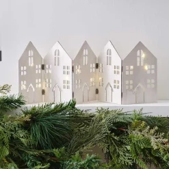 Party Delights Scene Setters<Fold Out Houses Wooden Christmas Decoration With String Lights