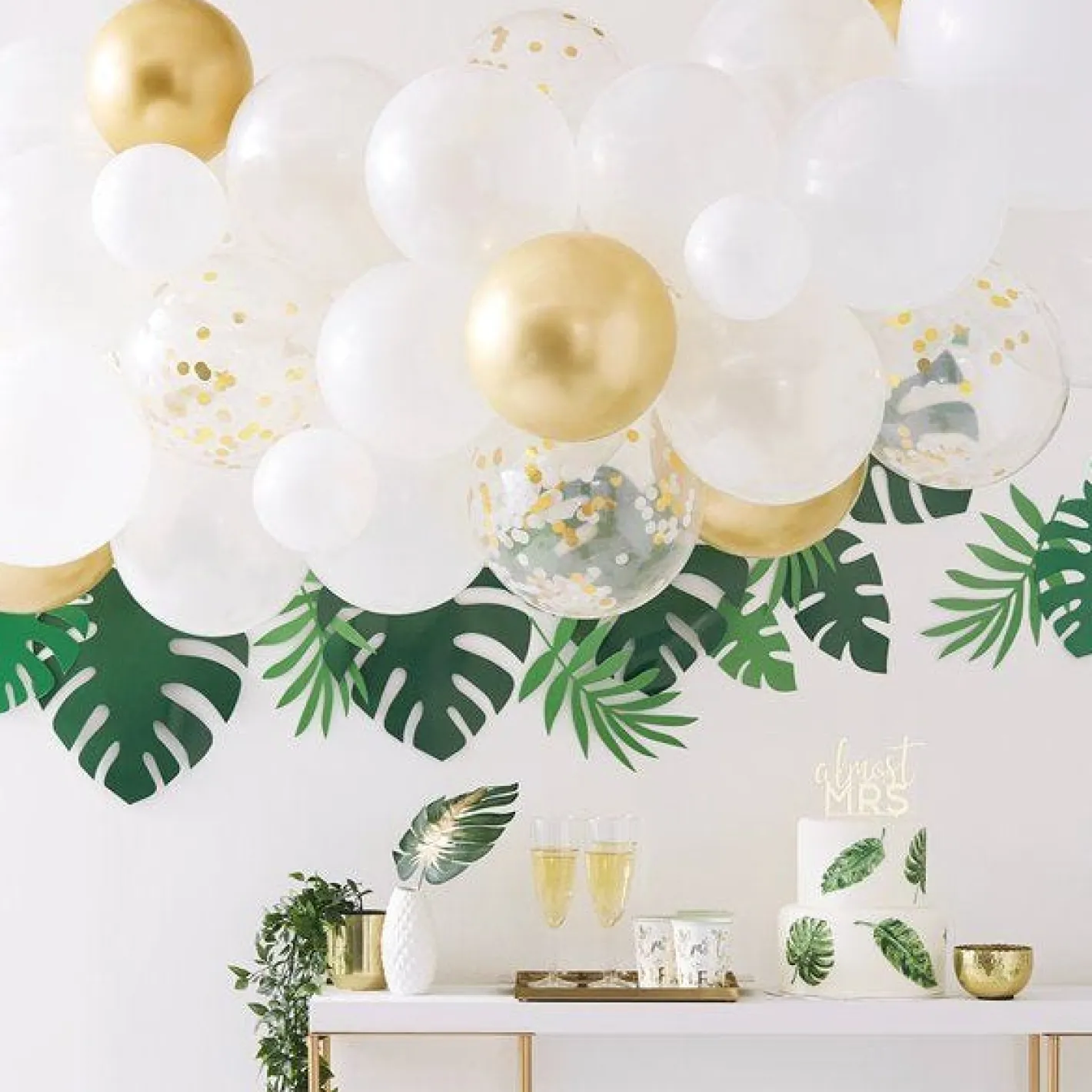 Gold And White Botanical Hen Party Balloon Arch - 55 Balloons<Party Delights Clearance