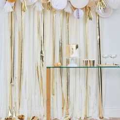 Gold Mix Streamer Backdrop<Party Delights Sale