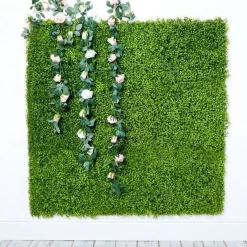 Green Faux Plant Wall<Party Delights Best