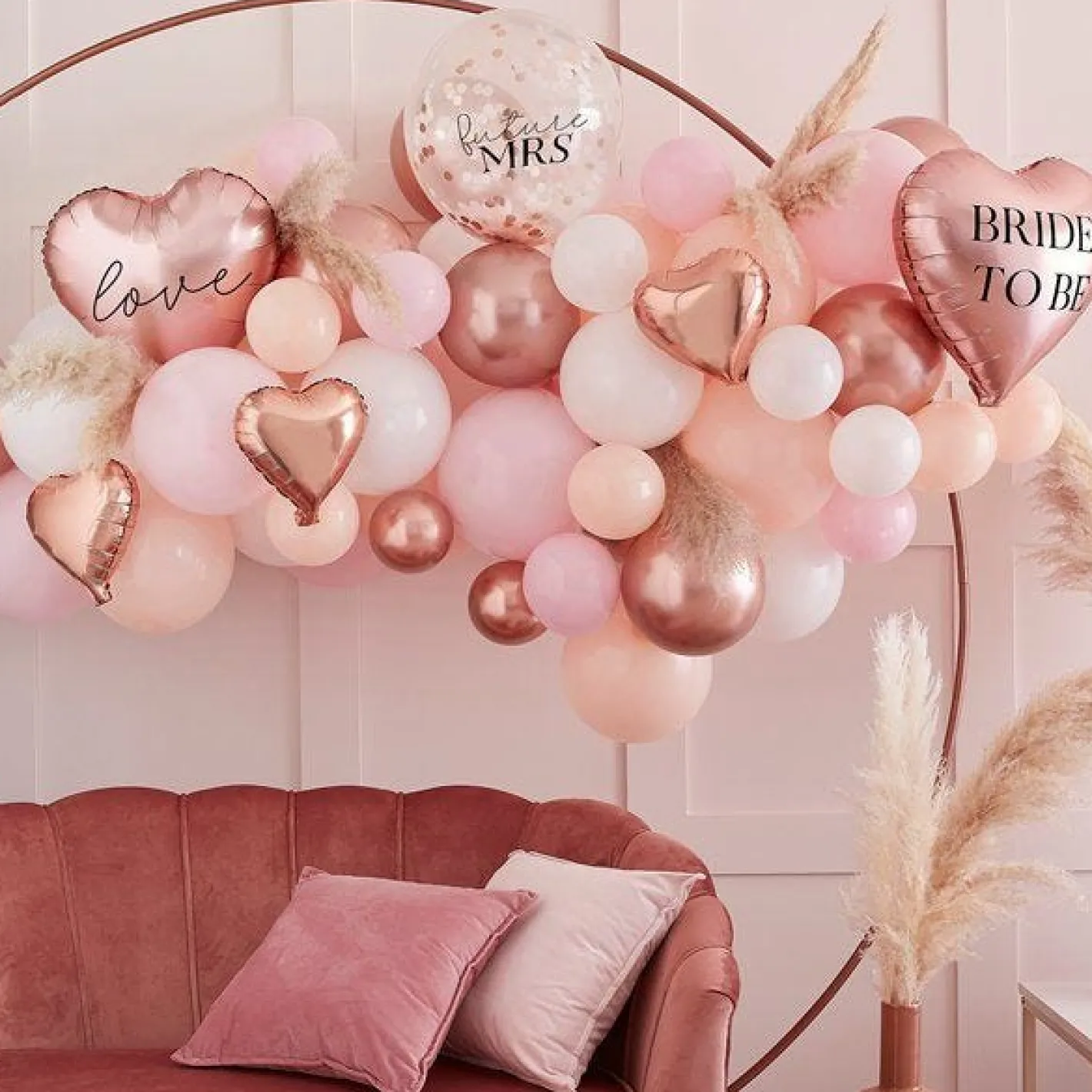Hen Party Balloon Arch - 65 Balloons<Party Delights Clearance