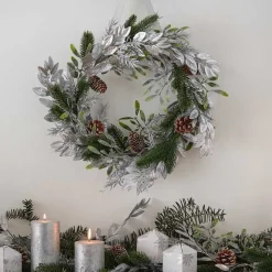 Party Delights Wreaths & Garlands<Mistletoe, Pine Cone & Silver Foliage Christmas Wreath - 40Cm