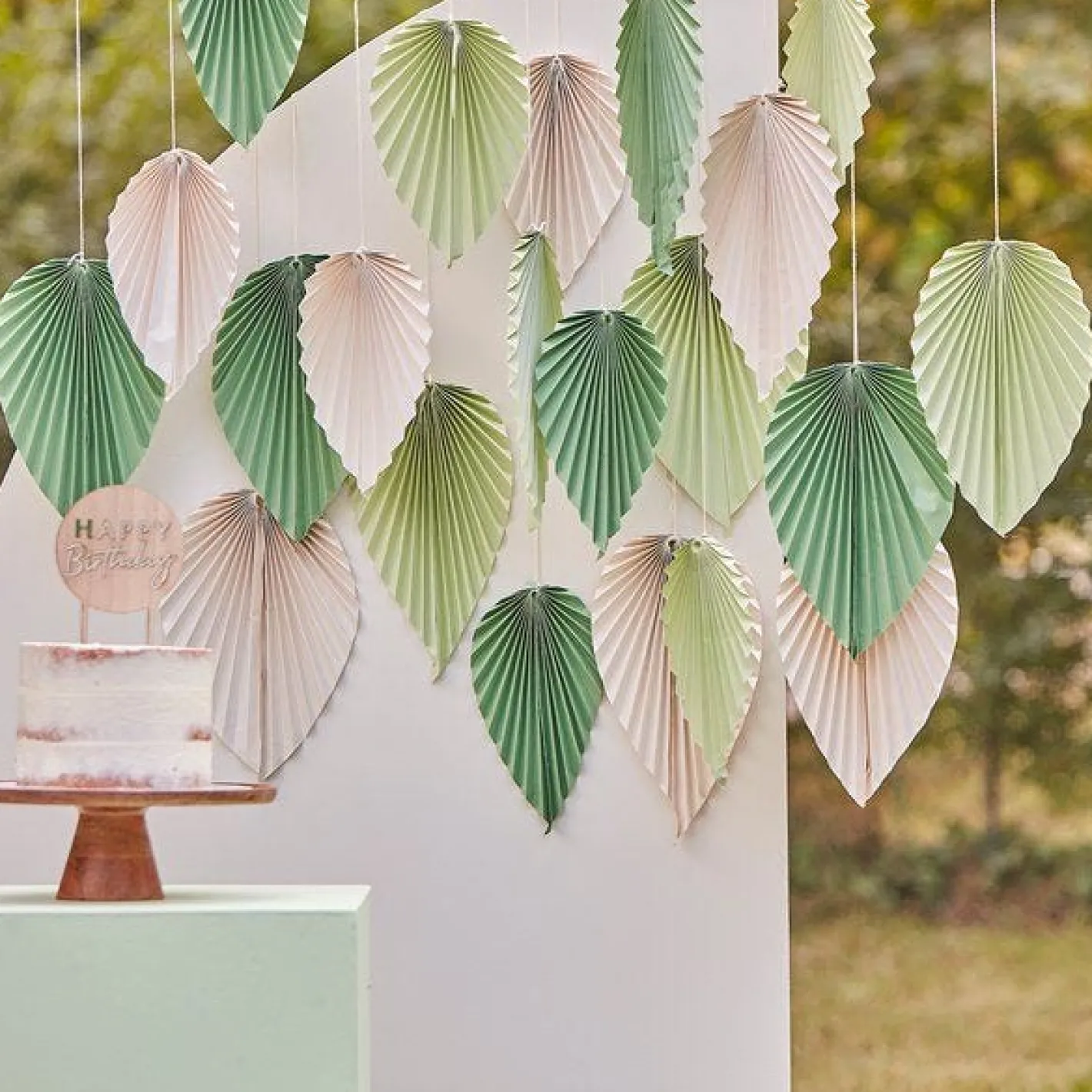 Mix It Up Mint Palm Backdrop<Party Delights Sale