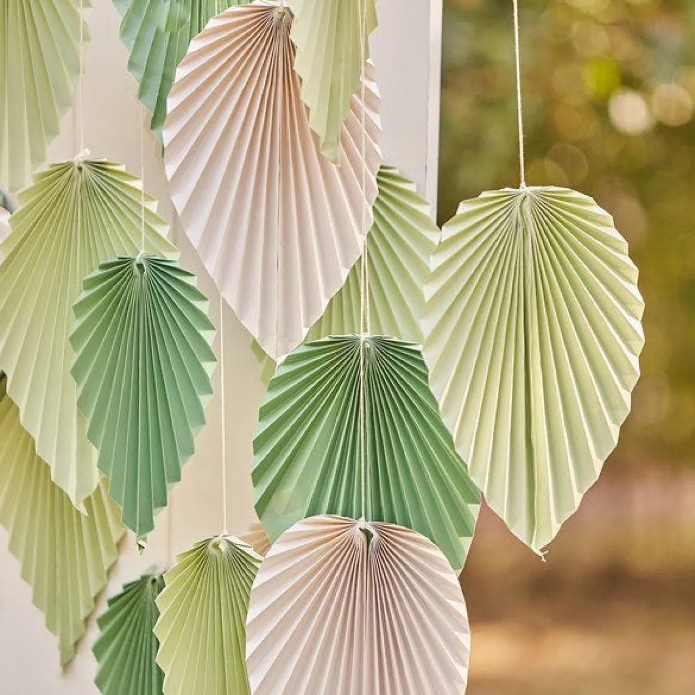 Mix It Up Mint Palm Backdrop<Party Delights Sale
