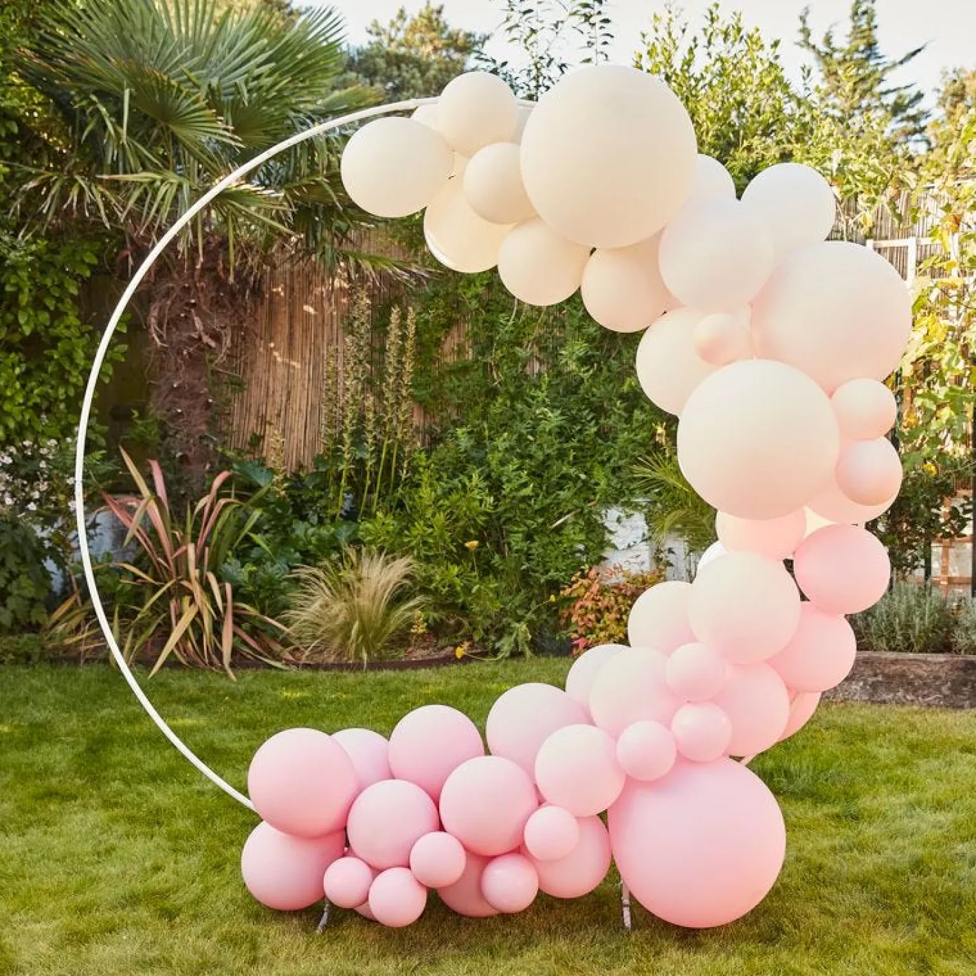 Nude And Pink Balloon Arch Kit - 75 Balloons<Party Delights Best