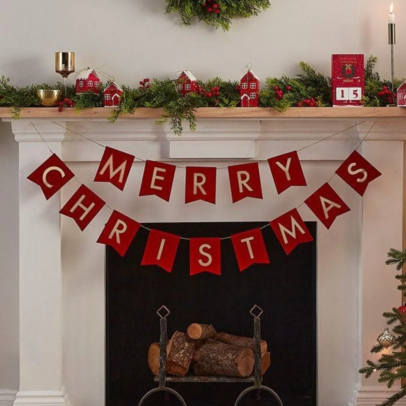 Red Merry Christmas Velvet Bunting - 2M<Party Delights Outlet