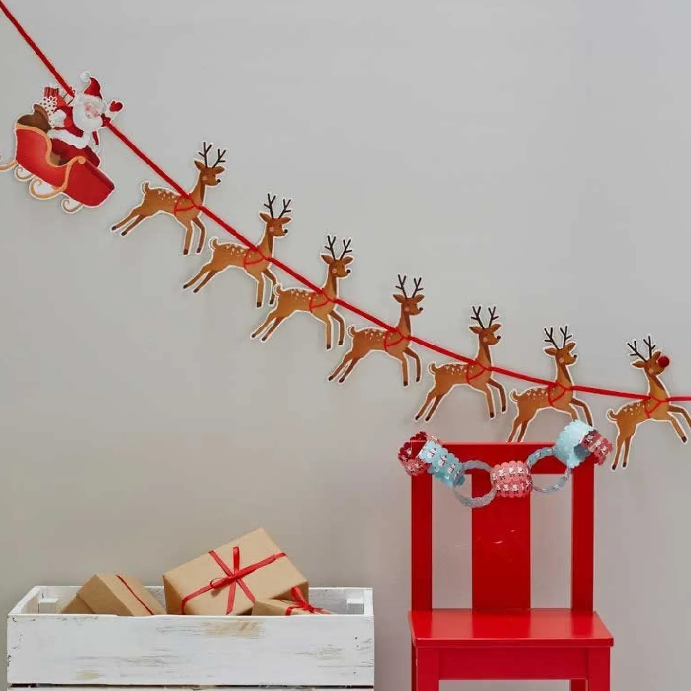 Reindeer & Santa Sleigh Christmas Bunting - 1.8M<Party Delights Sale