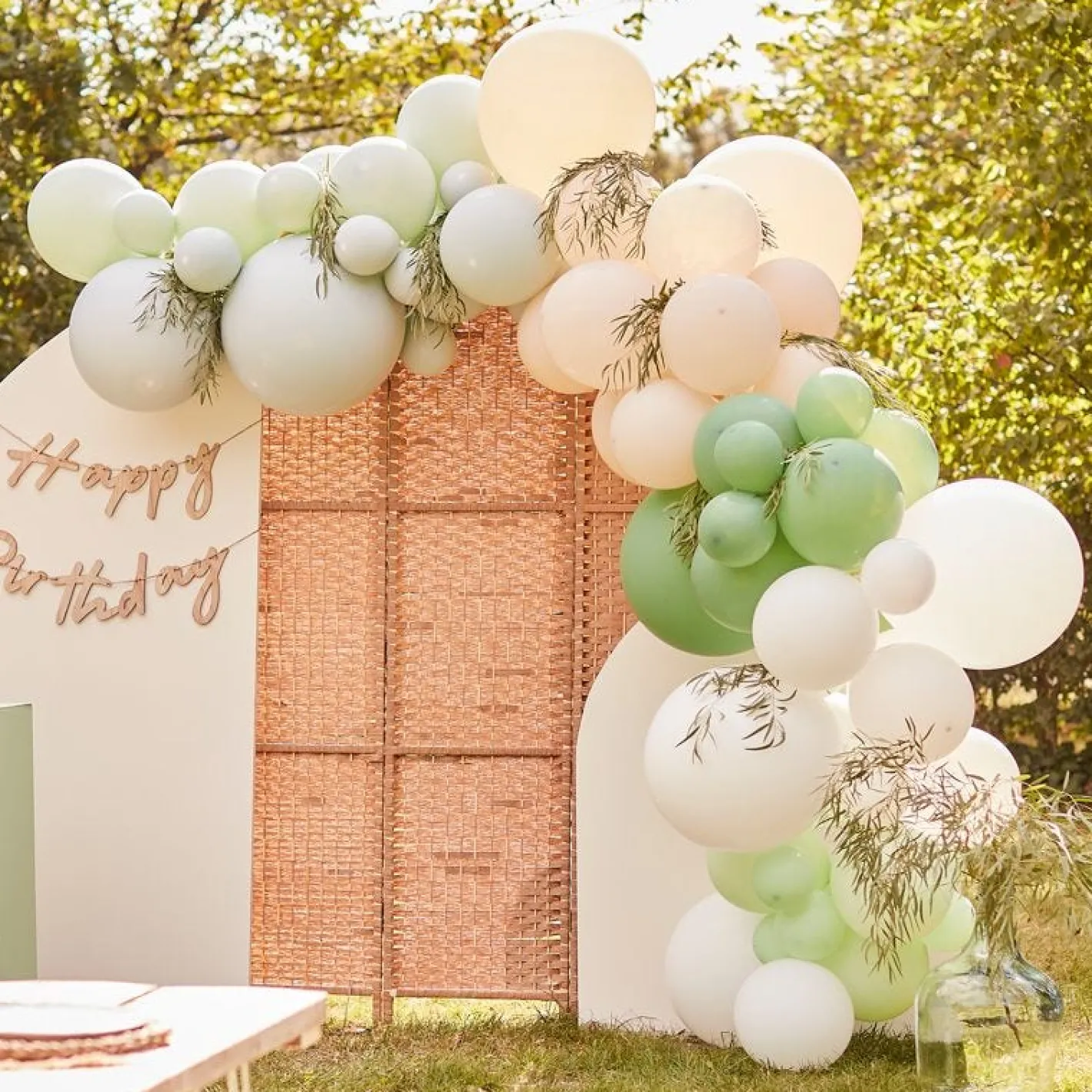 Sage, Nude & White Balloon Arch Kit - 70 Balloons<Party Delights Outlet