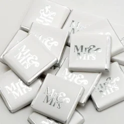 Silver 'Mr & Mrs' Chocolate Neapolitans X50<Party Delights Clearance