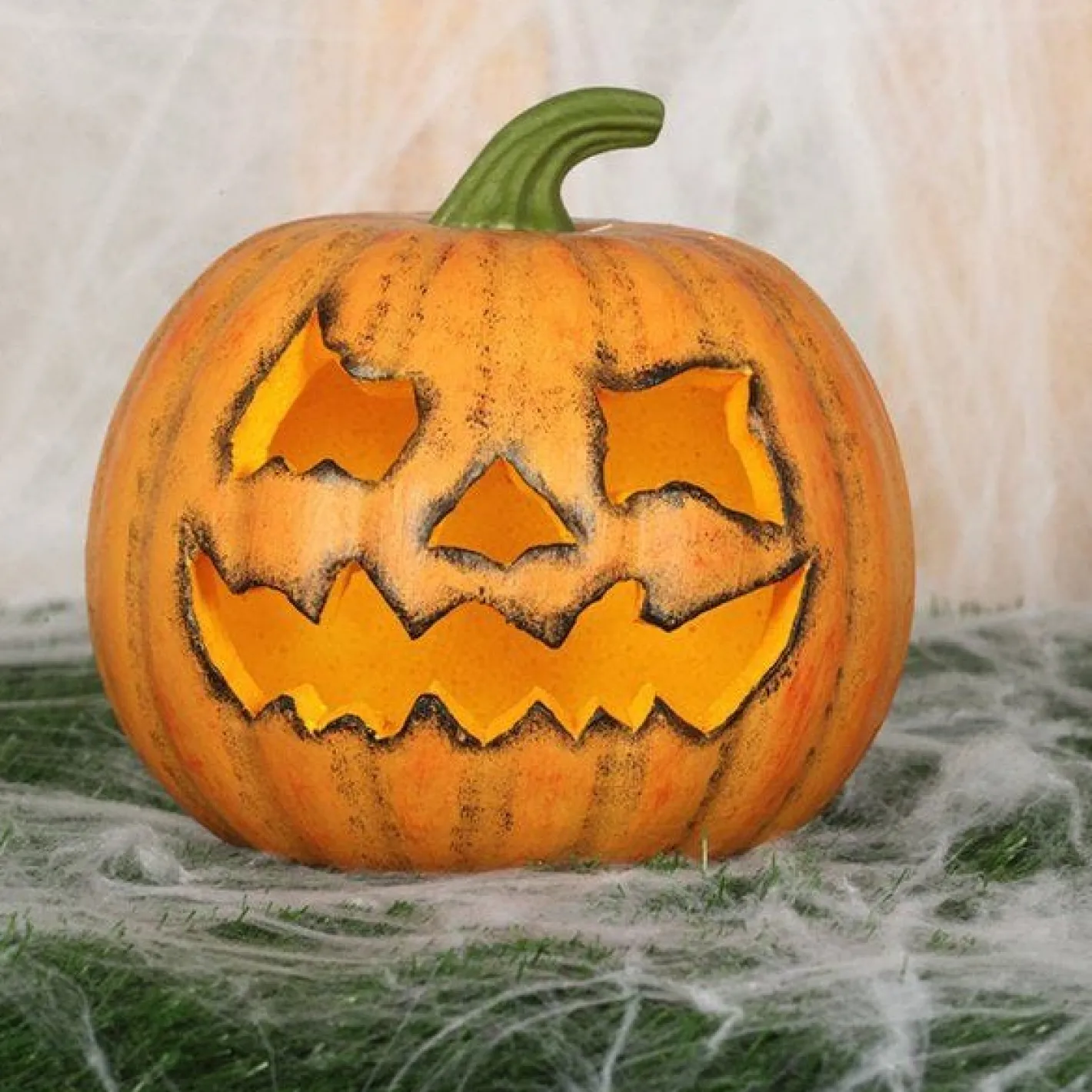 Party Delights Props<Singed Carved Pumpkin - 20Cm