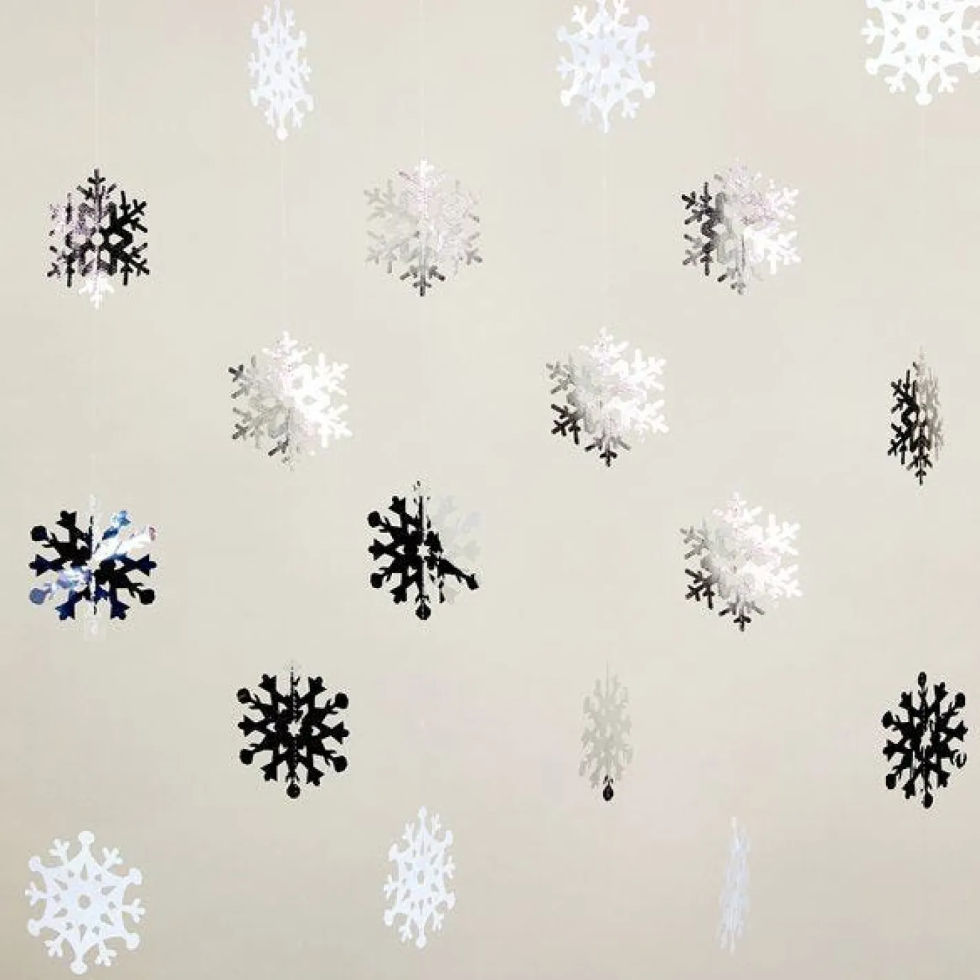 Snowflake Hanging String Decoration - 2.1M (6Pk)<Party Delights