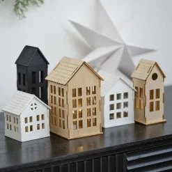 Wooden Light Up Houses Christmas Decorations (5Pk)<Party Delights New