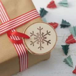 Party Delights Hanging Decorations<Wooden Round Snowflake Hanging Tree Decorations (6Pk)